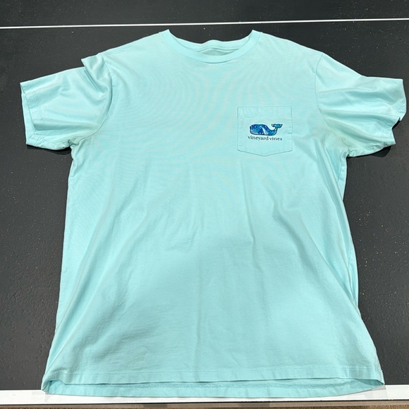 Vineyard Vines Other - Vineyard vines T-shirt